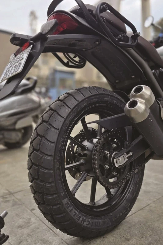 Tyre fitment image