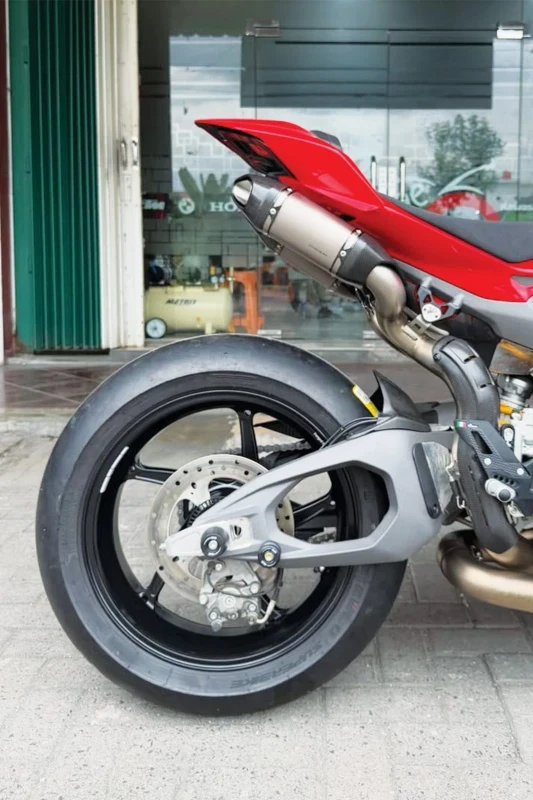 Tyre fitment image