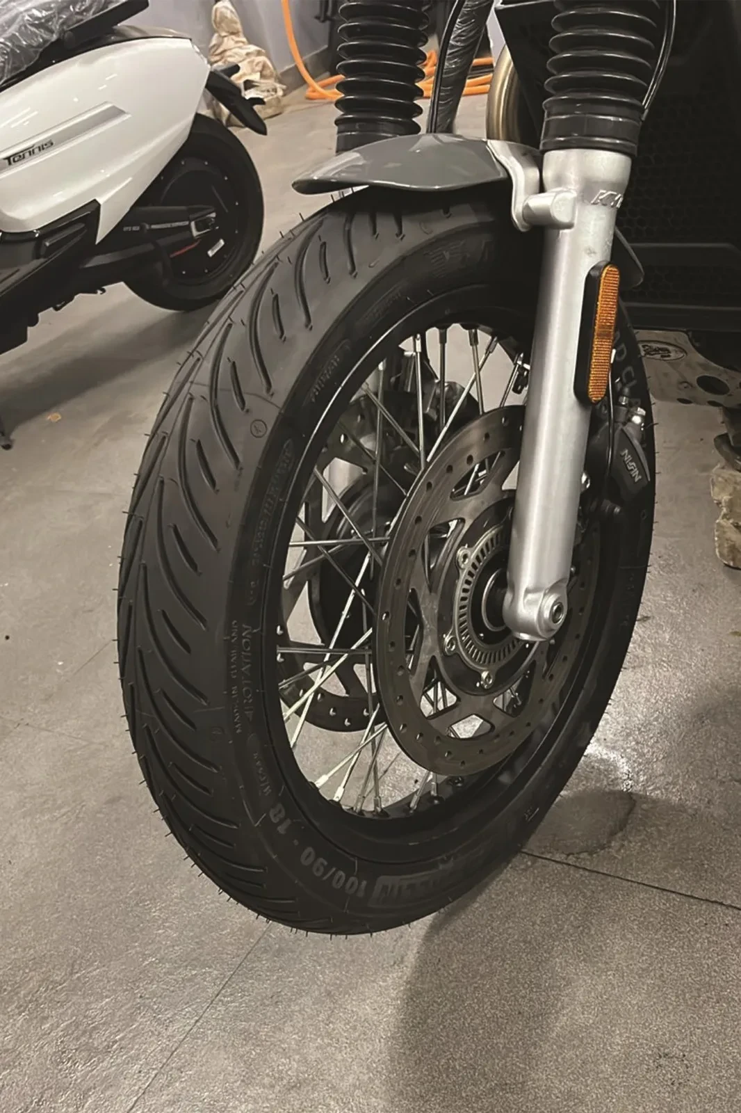 Michelin Road Classic 150/70 B17 M/C 69V TL Rear Tyre - Price