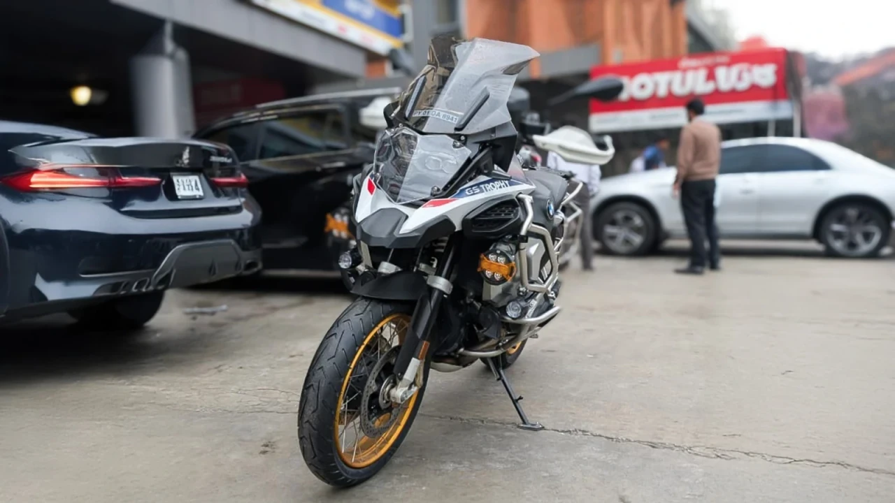 pirelli-scorpion-trail-iii-