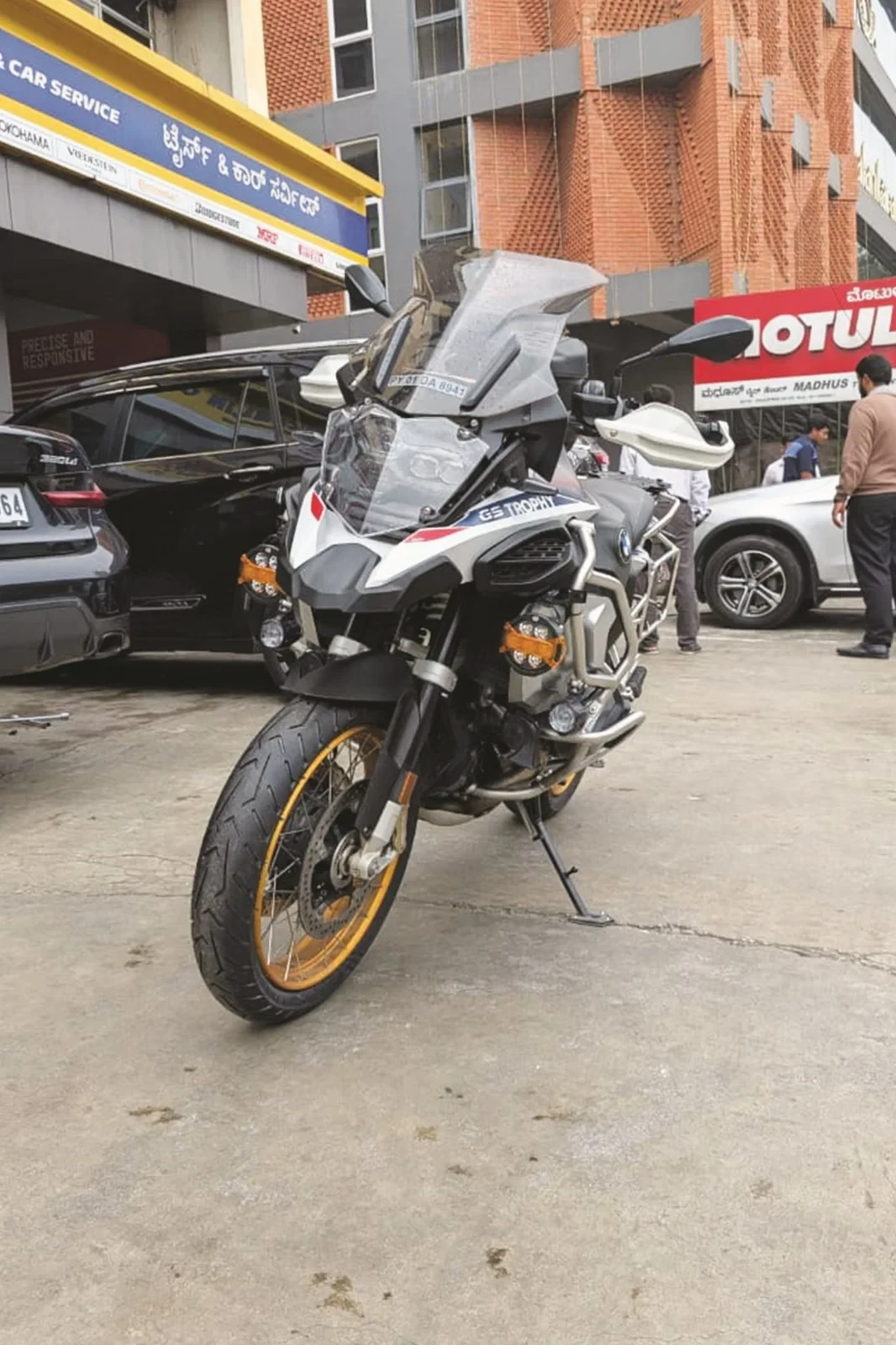 pirelli-scorpion-trail-iii-