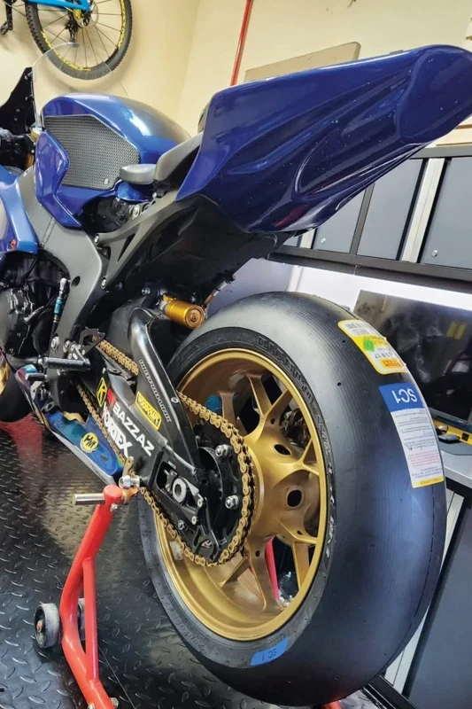 Pirelli Diablo Superbike SC1 Racing Slick Tyre | Track Performance